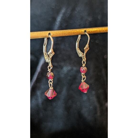 Vintage Garnet & Red Crystal Marked 925 Leverback Dangle Earrings - Picture 5 of 7